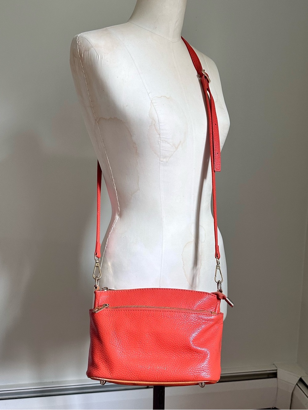 Divina Firenze Coral Orange & Light Tan Leather Crossbody Bag Summer Coastal
